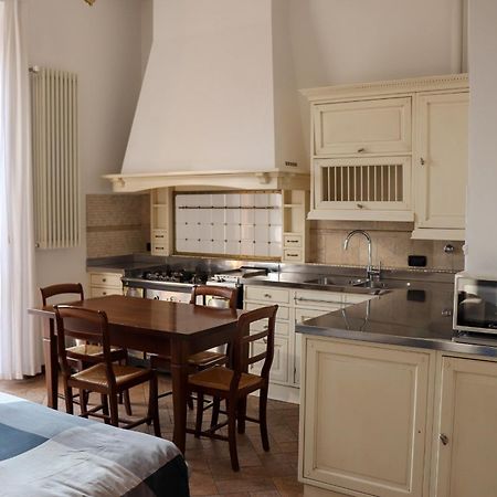 La Corte Di Brusuglio Apartments Cormano Kültér fotó