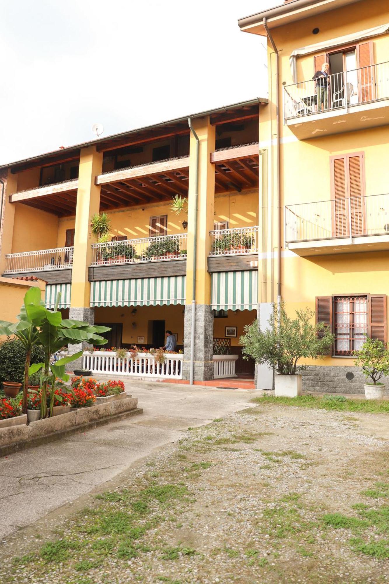 La Corte Di Brusuglio Apartments Cormano Kültér fotó